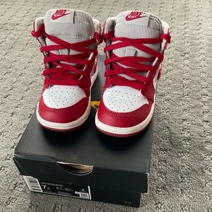 Toddler Jordan 1 Retro High